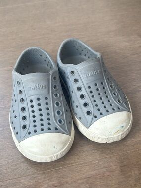 5C native Kids' Jefferson Slip-On Shoes in Grey